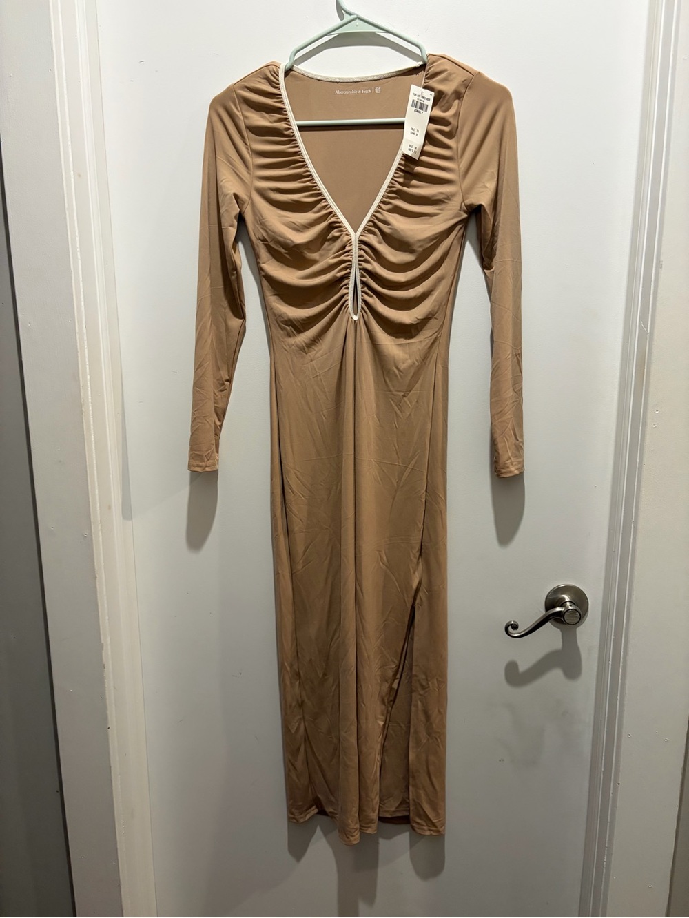 Abercrombie & Fitch Tan Ruched V-Neck Long Sleeve Maxi Dress